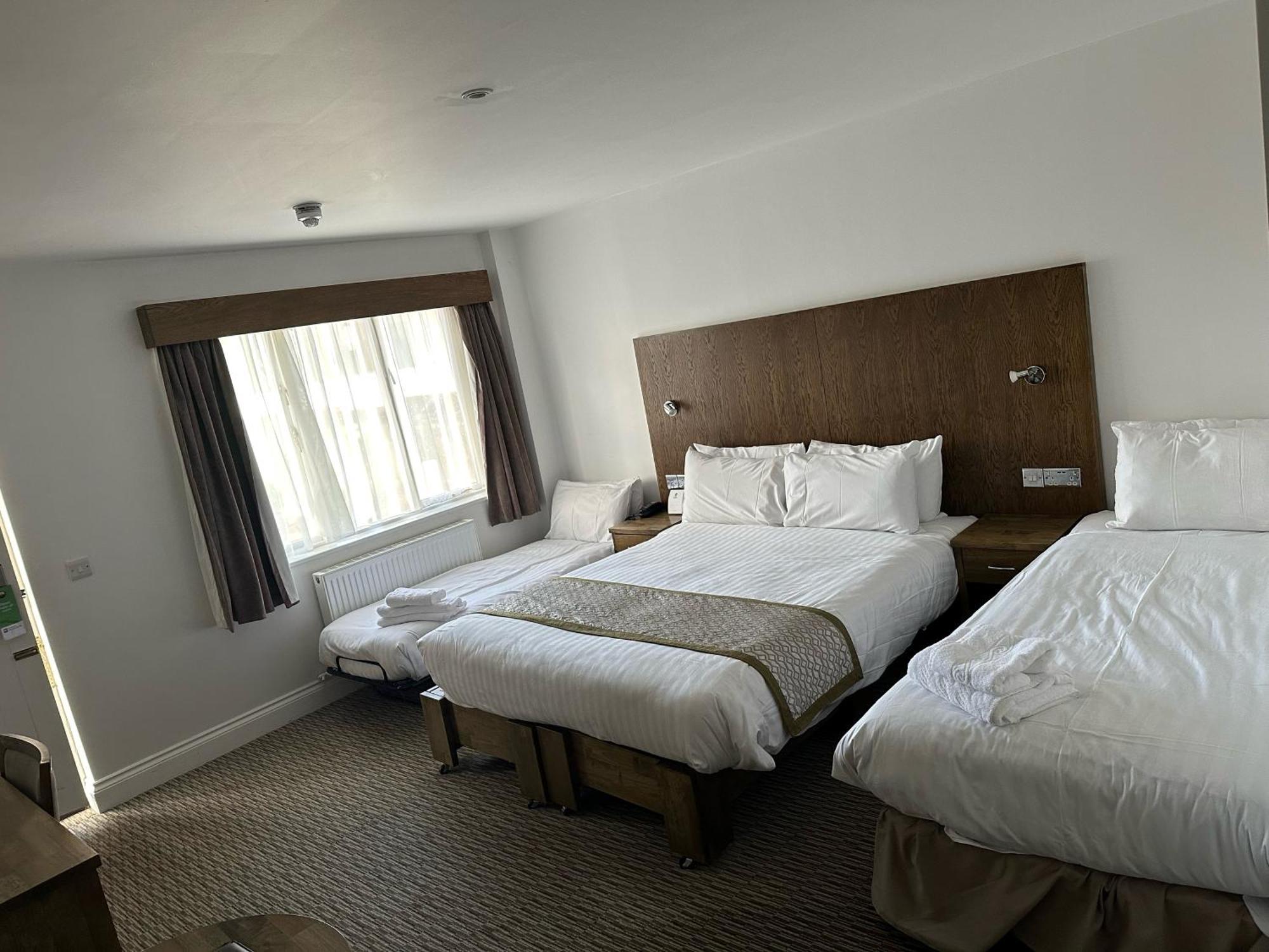 Best Western Priory Hotel Bury St. Edmunds ภายนอก รูปภาพ