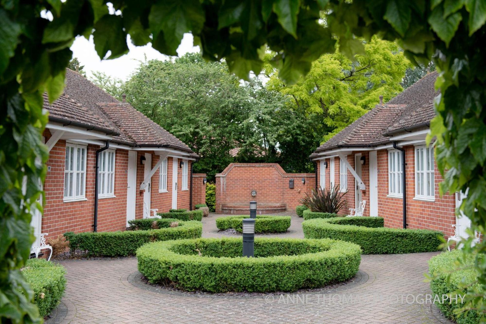 Best Western Priory Hotel Bury St. Edmunds ภายนอก รูปภาพ
