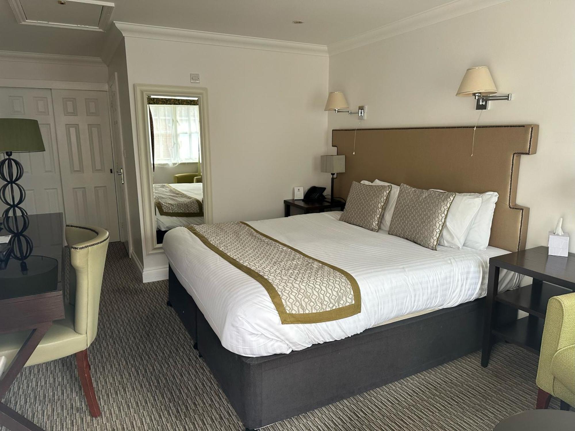 Best Western Priory Hotel Bury St. Edmunds ภายนอก รูปภาพ
